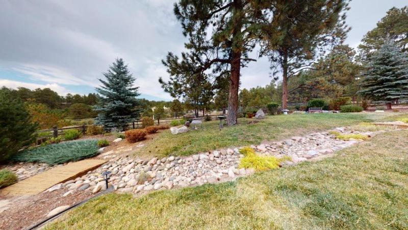 120 Winding Meadow By Vacation Rentals For You Monument Экстерьер фото